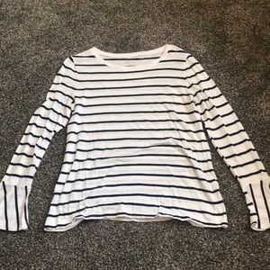 Striped longe sleeve